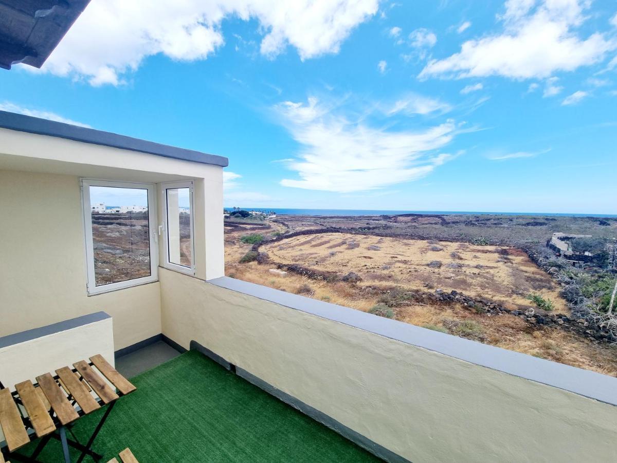 Apartamento En Mala Con Vista Al Mar Exterior photo